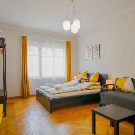 부다페스트 Lonyay Gellert View 2Br 아파트 외부 사진
